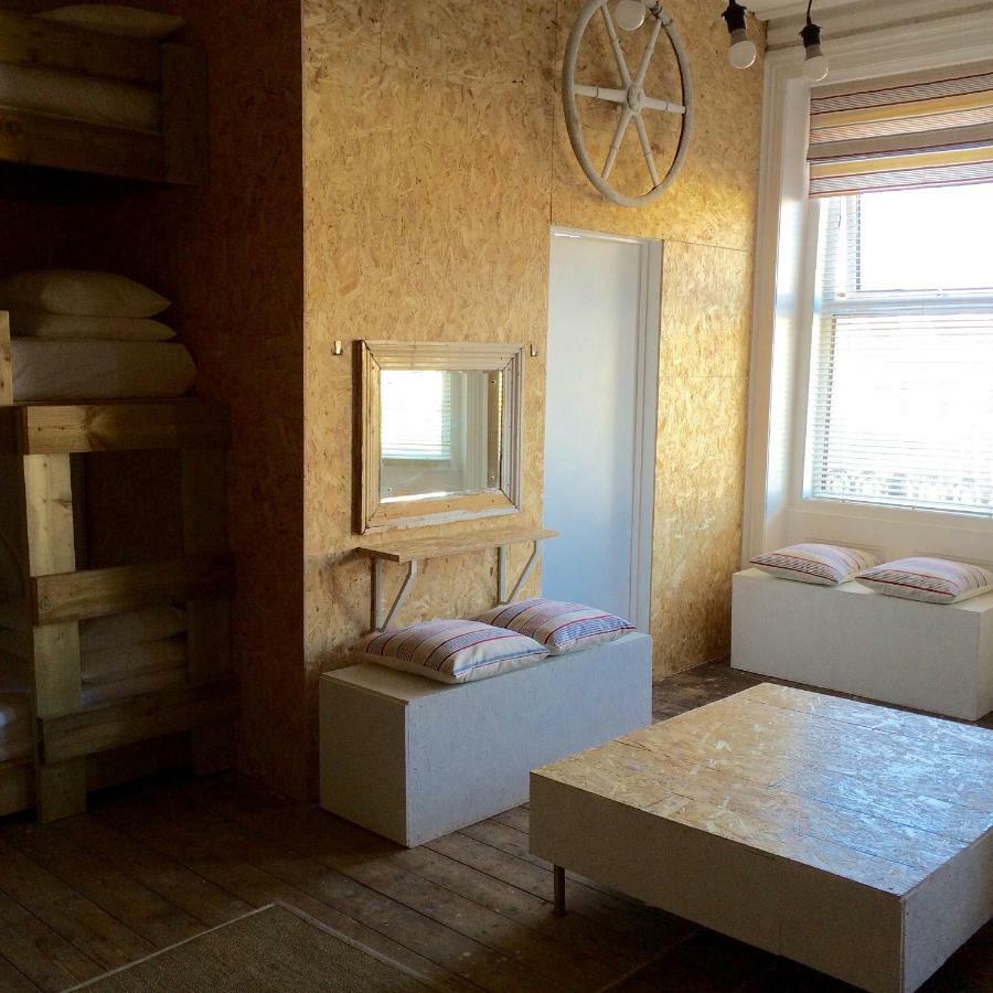 Ostello Bunkhouse Bournemouth Esterno foto